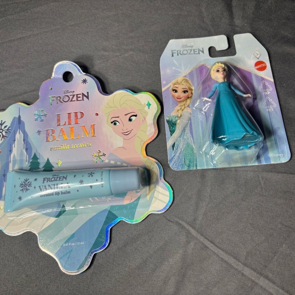 Disney Frozen Lip Balm and Figurine Set - Blue 2 pc New